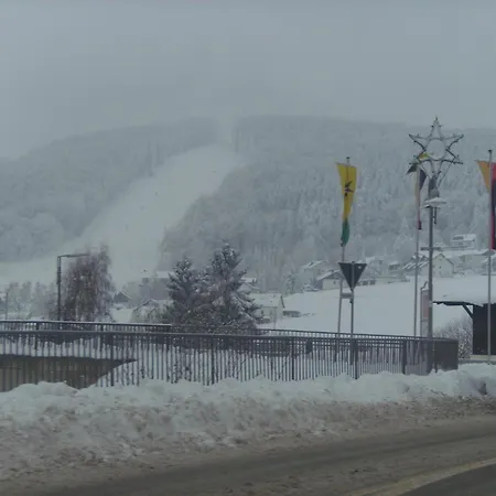 Bei Fuer Wintersport Apartment